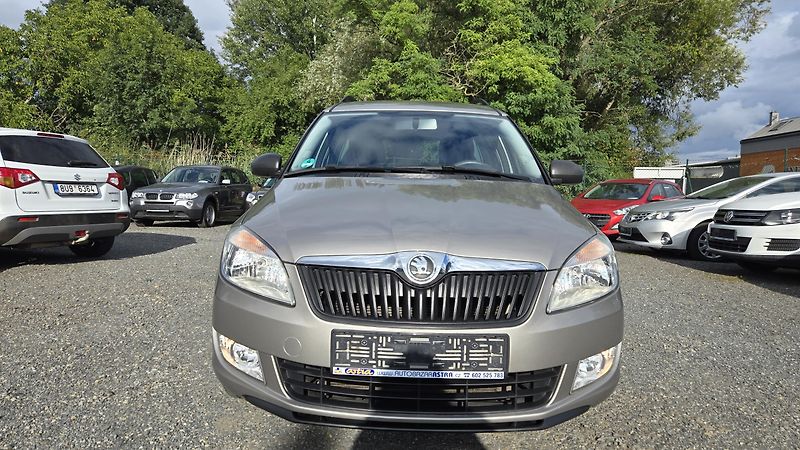 Škoda Roomster 1.4 16V ACTIVE +EDITION 1.MAJ. - fotka 3 z 35