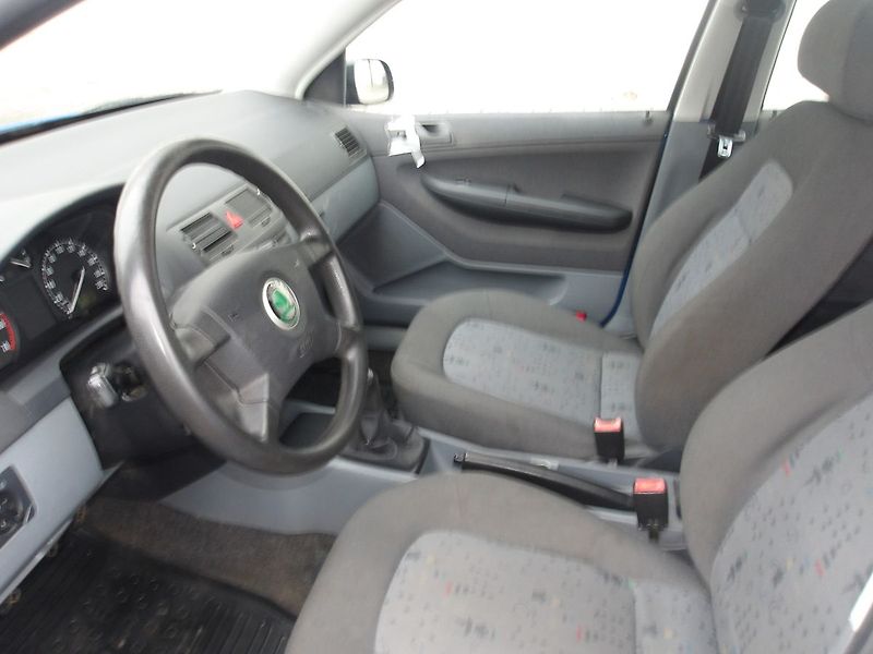 Škoda Fabia 1,2i 2xKOLA Nové v ČR!STK03/28 - fotka 13 z 30