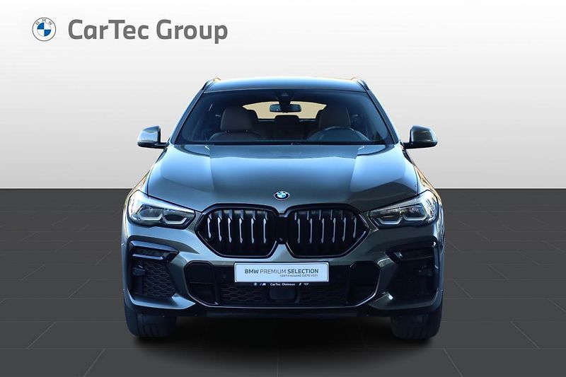 BMW X6 xDrive40d - fotka 3 z 15