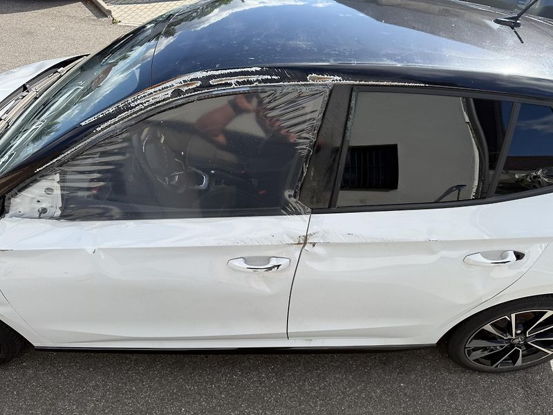 Škoda Fabia Monte Carlo 1.0 TSI 85 kW - fotka 9 z 26