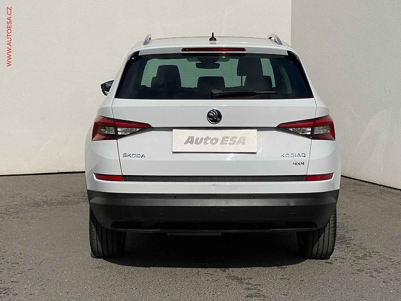 Škoda Kodiaq (2018) 2.0 TDi 4x4, 7míst, ČR - fotka 5 z 20
