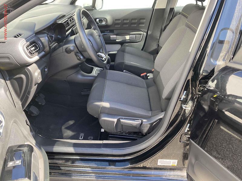 Citroën C3 (2022) 1.2, Shine, navi, kamera - fotka 9 z 17