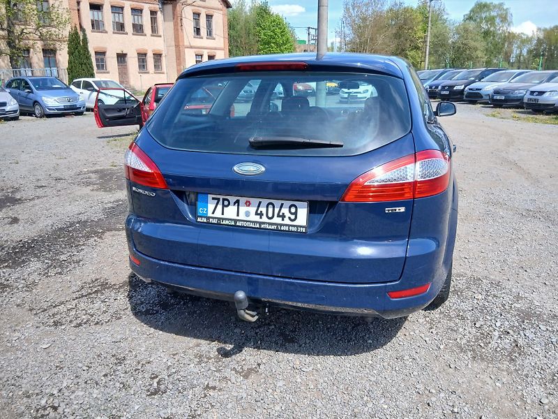 Ford Mondeo 2.2 TDCI, tažný, ALU - fotka 10 z 29