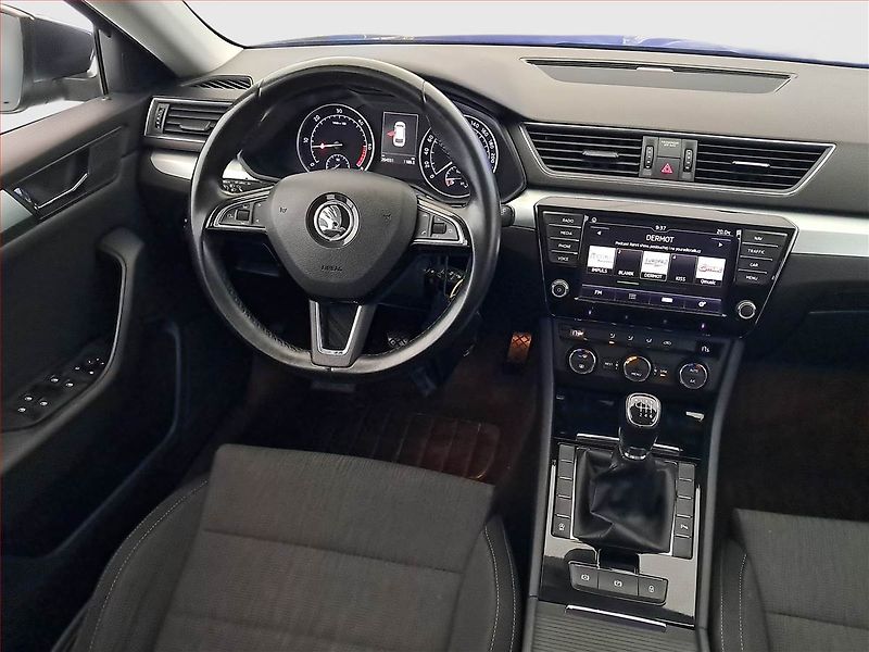Škoda Superb (2017) Ambition 1.6 TDI, Navi - fotka 7 z 17