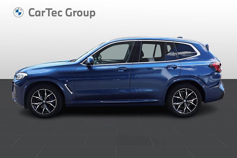 BMW X3 xDrive20d - fotka 2 z 17