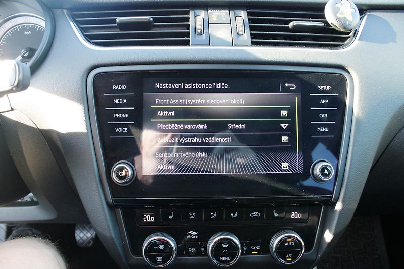 Škoda Octavia (2019) 1,5TSI STYLE LED KLIMA KAMERA - fotka 22 z 28