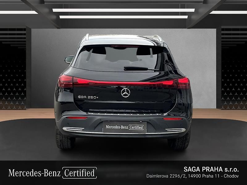 Mercedes-Benz EQA 250+ - fotka 5 z 22