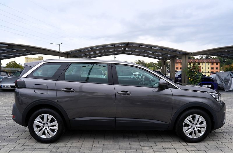 Peugeot 5008 1.6 HDI automat/88KW/7MÍST/ČR - fotka 7 z 44