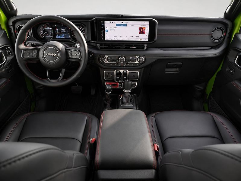 Jeep Wrangler (2026) MOAB 392 V8 - fotka 7 z 9