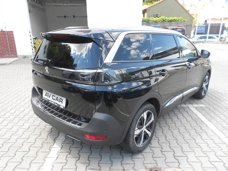 Peugeot 5008 ALLURE PACK 1.5HDi 130k EAT8 - fotka 3 z 14