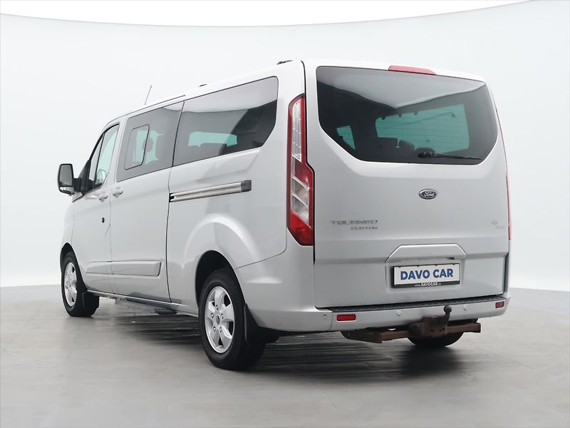 Ford Tourneo Custom 2,2 TDCI 114kW TITANIUM CZ 8Mí - fotka 5 z 37