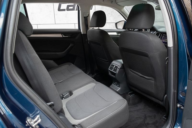 Škoda Kodiaq 1.5 TSI MANUÁL*ACC*7.MÍST*DPH* - fotka 14 z 37