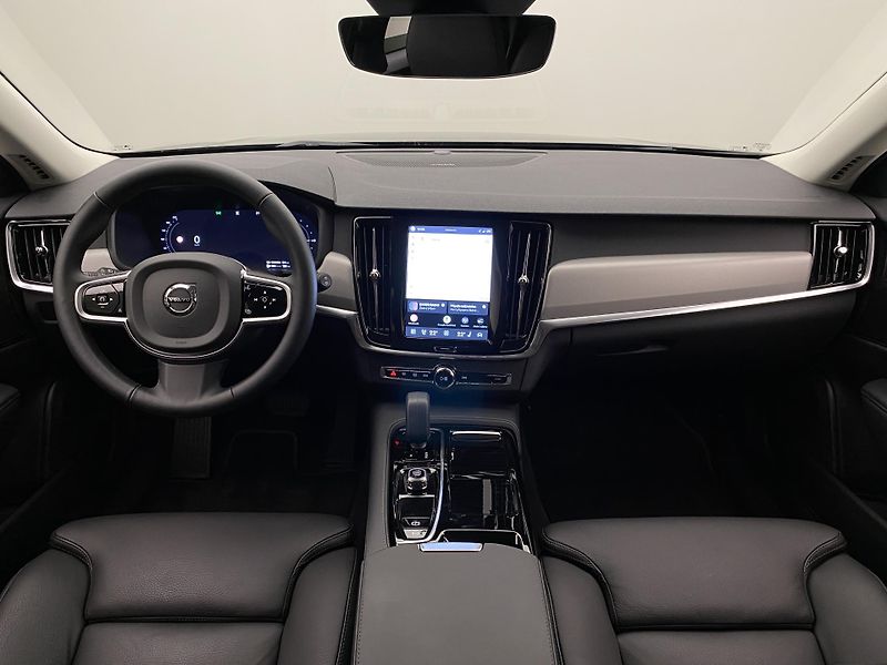 Volvo V90 T6 AWD RECHARGE DARK PLUS AUT - fotka 2 z 61