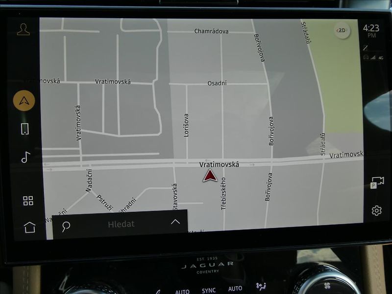 Jaguar F-Pace 2,0 D200 SE,1.maj,ČR,DPH,Pano - fotka 27 z 40