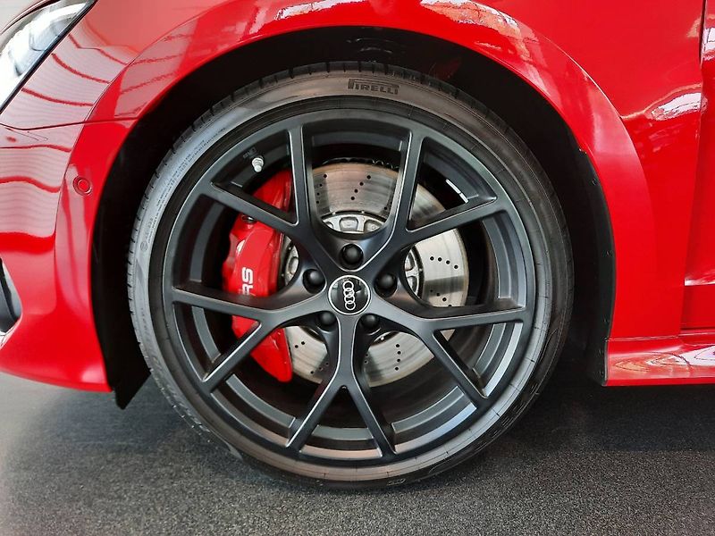 Audi RS 3 (2023) Sportback 2.5 TFSI quattro (29 - fotka 26 z 28