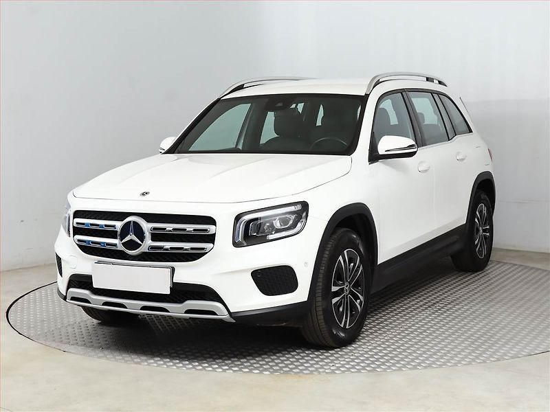 Mercedes-Benz GLB (2023) 200 d 4MATIC - fotka 2 z 24