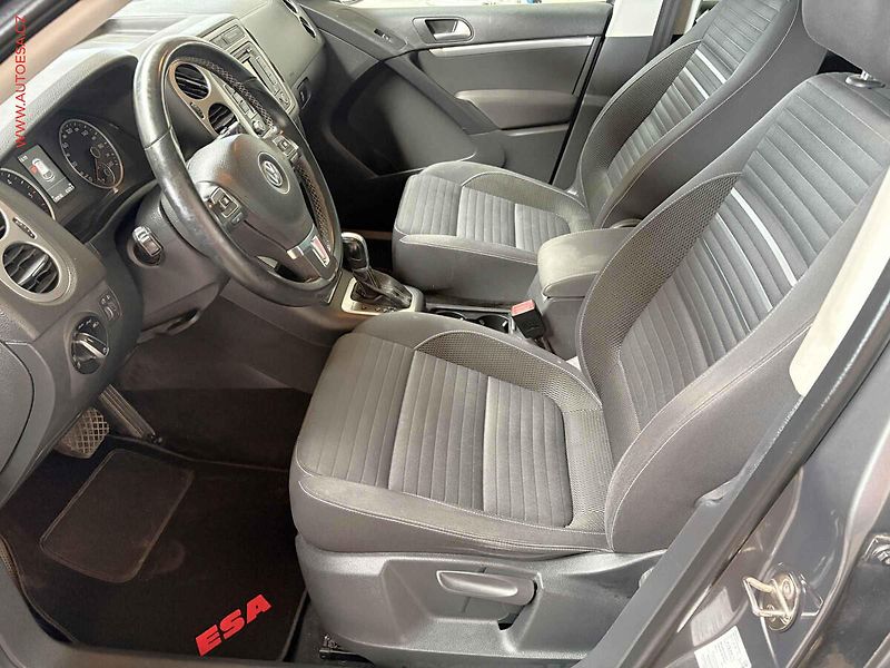 Volkswagen Tiguan (2014) 2.0 TDi 4x4, CUP, DSG, panor - fotka 9 z 17