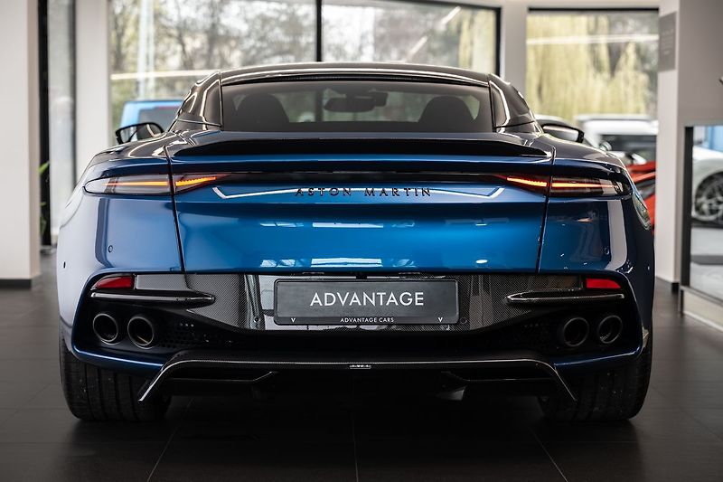 Aston Martin DBS - fotka 3 z 31