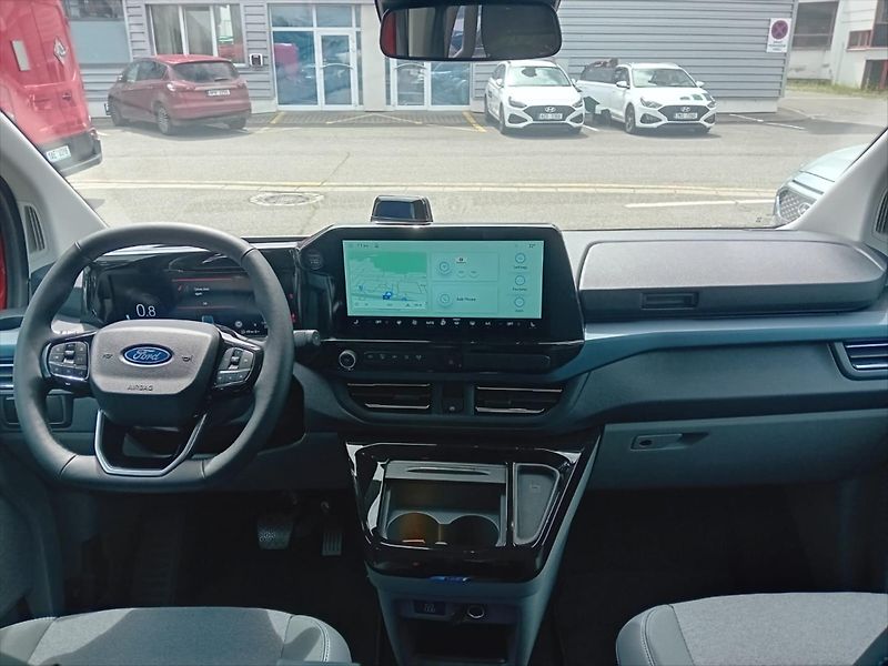 Ford Tourneo Custom (2026) 2,0 EcoBlue 125kW/170k AWD  Ac - fotka 15 z 15