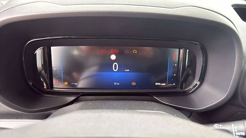 Opel Combo (2026) Combi L2H1 Edition Plus BlueHD - fotka 18 z 24