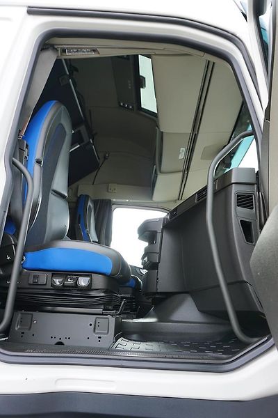 Volvo FH (2022) 460 / I – SAVE / XL / EURO 6 / - fotka 8 z 49
