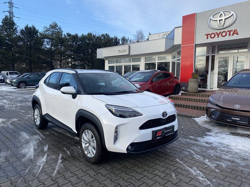 Toyota Yaris Cross 1.5 Hybrid 116 2x4 Comfort - fotka 1 z 25