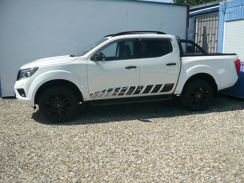 Nissan Navara 2.3DCI 140Kw N-GUARD 4x4 - fotka 4 z 31