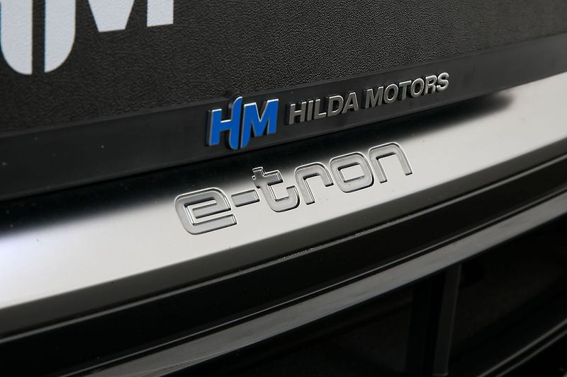 Audi e-tron 55 300kW NightV B&O HUD ZÁRUKA - fotka 11 z 46