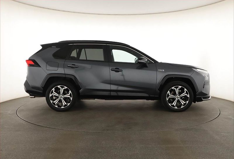 Toyota RAV4 (2022) 2.5 Plug-in - fotka 6 z 20