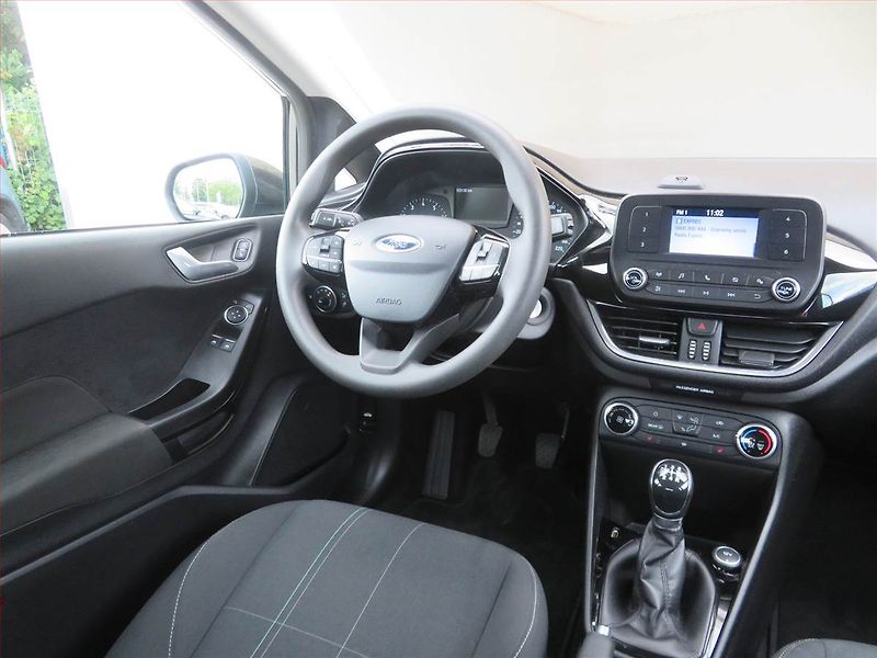 Ford Fiesta (2018) 1.1, Serv.kniha, Tempomat - fotka 7 z 14