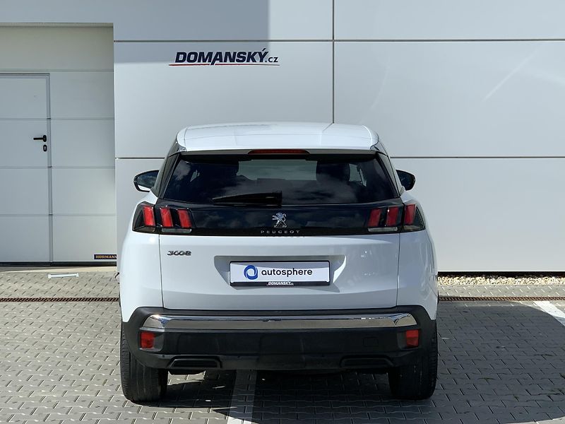 Peugeot 3008 ALLURE+ 1.2 PureTech 96kW AT - fotka 12 z 27