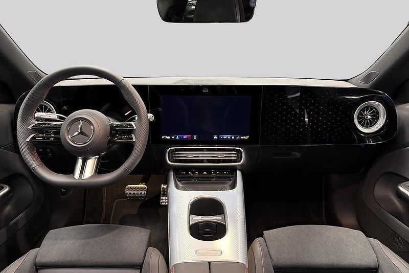Mercedes-Benz CLA 250+ AMG Advanced Pano 360 - fotka 5 z 14