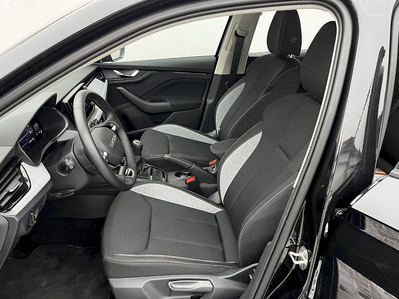 Škoda Scala (2025) 1,0TSI 85KW SELECTION - fotka 13 z 20