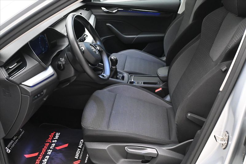 Škoda Octavia 2,0 TDI 85 kW Ambition Záruka - fotka 13 z 30