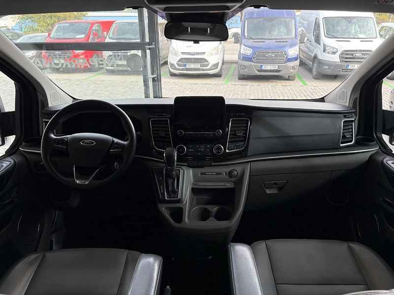 Ford Tourneo Custom - fotka 12 z 16