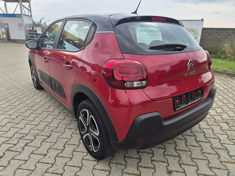 Citroën C3 1,2 PureTech S&S Shine - fotka 3 z 11