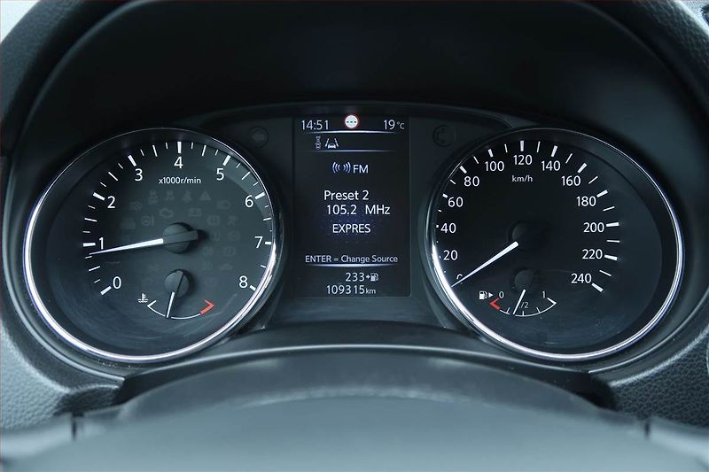 Nissan Qashqai (2016) 1.2 DIG-T, Serv.kniha, Navi - fotka 11 z 23