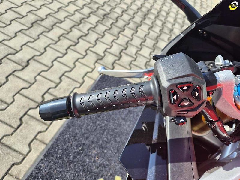 Aprilia RS 660 (2026) Factory E5+ - fotka 16 z 18
