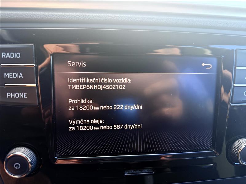 Škoda Rapid 1,0 TSi 1.Majitel ČR - fotka 17 z 26