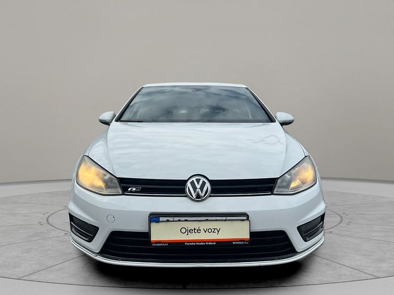 Volkswagen Golf Comfortline 1.2 TSi - fotka 4 z 22