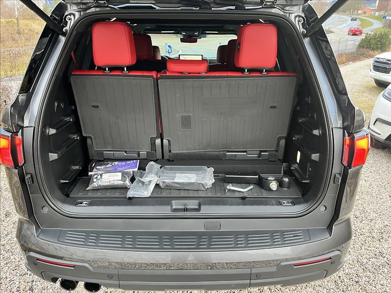 Toyota Sequoia 3,5i-Force MaxTTV6HEV TRD Pro - fotka 39 z 58