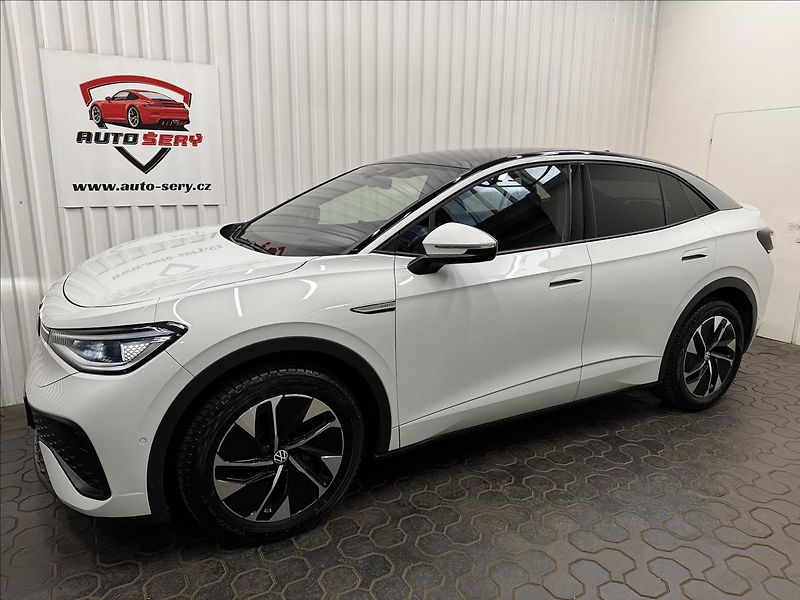 Volkswagen ID.5 150kW PRO PERF. PANO TČ MATRIX - fotka 3 z 46