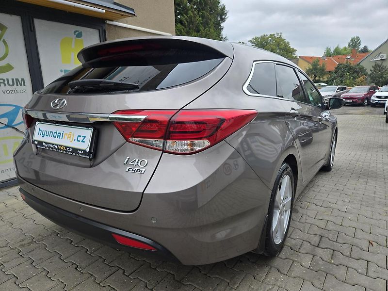 Hyundai i40 (2019) 1.6-DPH-NOVÝ MODEL-NAVI-KAMERA - fotka 7 z 15