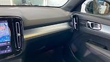 Volvo XC40 (2026) PLUS DARK, B4 FWD, 145+10 kW / - náhled 8