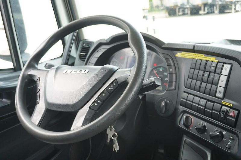 Iveco Stralis (2016) 310 E6 / 120 tho. km! / Crane - fotka 17 z 24
