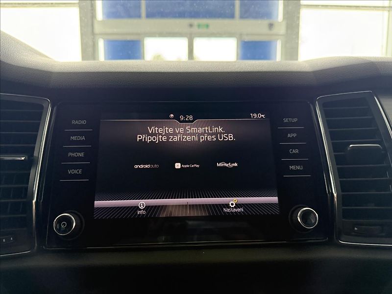 Škoda Kodiaq 2,0   TDI,4x4,SERVISKA,ČR,1.MA - fotka 17 z 26