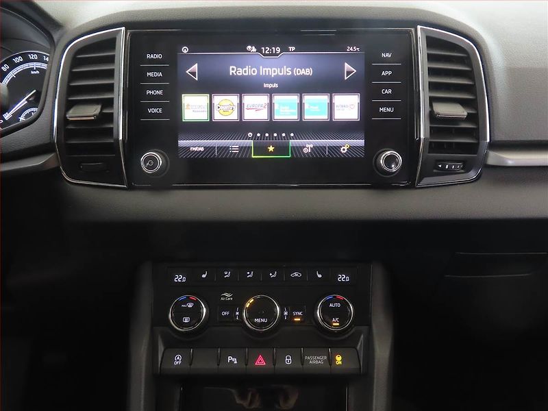 Škoda Karoq (2021) Ambition Plus 2.0 TDI - fotka 12 z 15