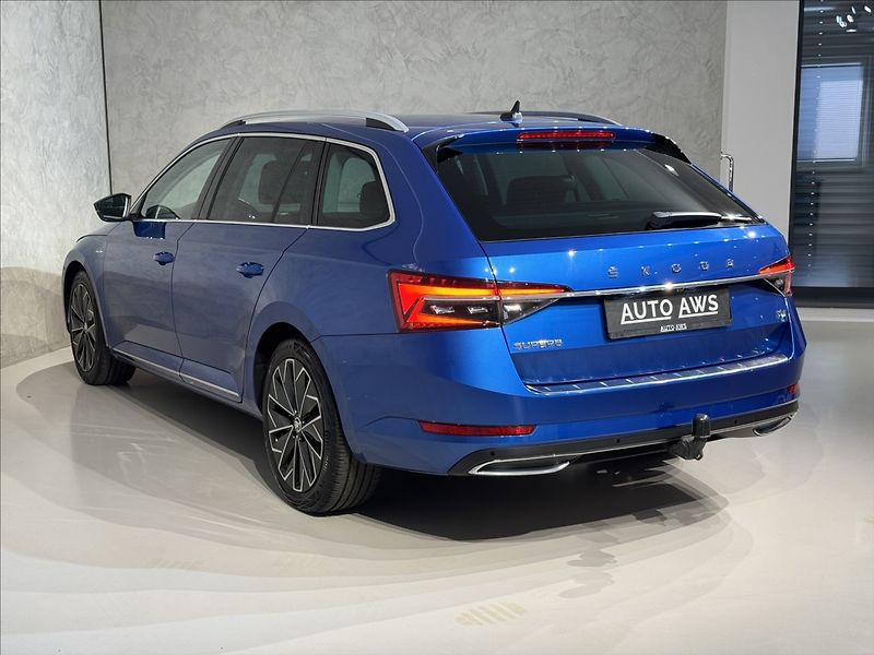 Škoda Superb 1,4 TSi  DSG iV L&K LED Assist - fotka 11 z 50