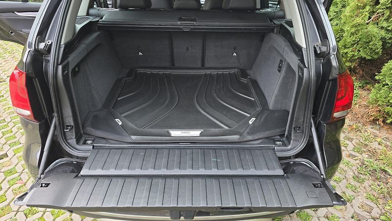 BMW X5 (2017) - fotka 16 z 18