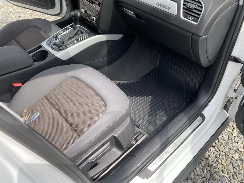 Audi A4 Allroad 2.0TDi 190PS 4x4 AUT SERVIS 1A - fotka 124 z 151